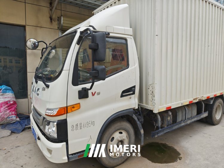 2023 JAC Junling Jianghuai V5 140 hp 4X2 3.7 m