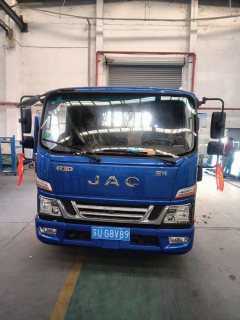 JAC Junling V7(A8) 129 hp 4X2 4.18 m - фото 1