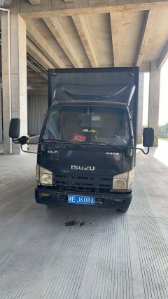 Qingling Isuzu 100P 98 hp 4X2 4.25 m - фото 1
