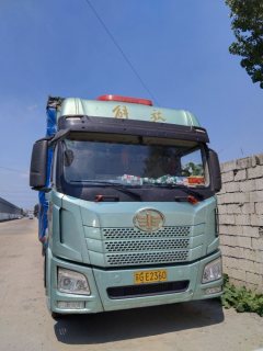 FAW Jiefang JH6 320 hp 4X2 9.6 m - фото 1