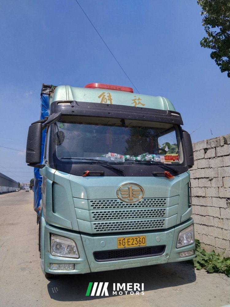2025 FAW Jiefang JH6 320 hp 4X2 9.6 m