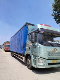FAW Jiefang JH6 320 hp 4X2 9.6 m - фото 2