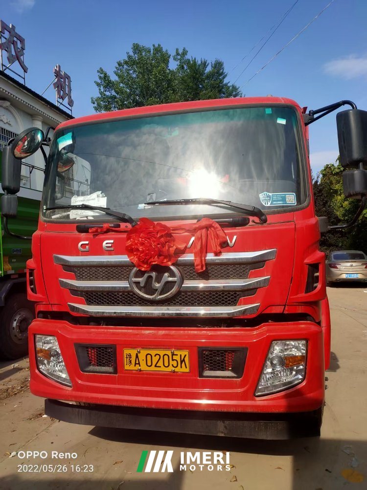SAIC Hongyan 280 hp 8X4 6 m - грузовик из Китая