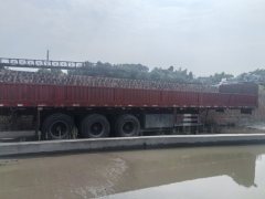 13 m x2.55 m 3 stake body semi-trailer - фото 4