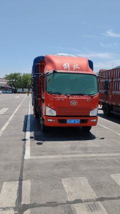 FAW Jiefang J6F 160 hp 4X2 4.2 m - фото 2