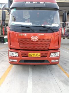 FAW Jiefang J6L 240 hp 4X2 9.75 m - фото 3