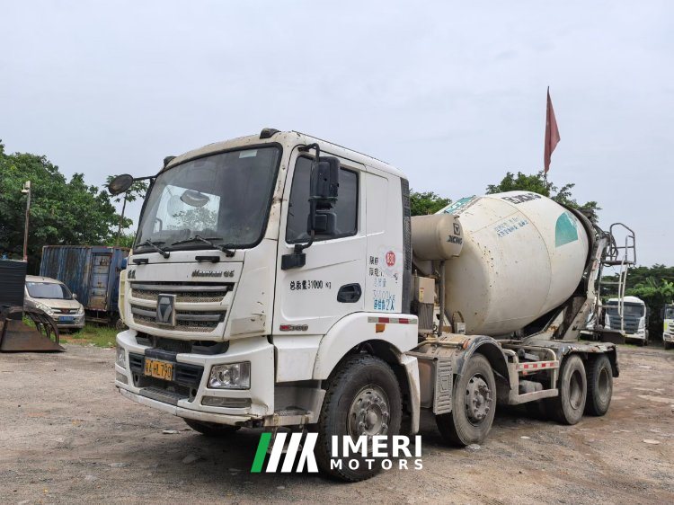 2021 XCMG XG1M(G5) 300 hp 8X4