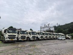 Sinotruk HOWO TX7 340 hp 8X4 - фото 9