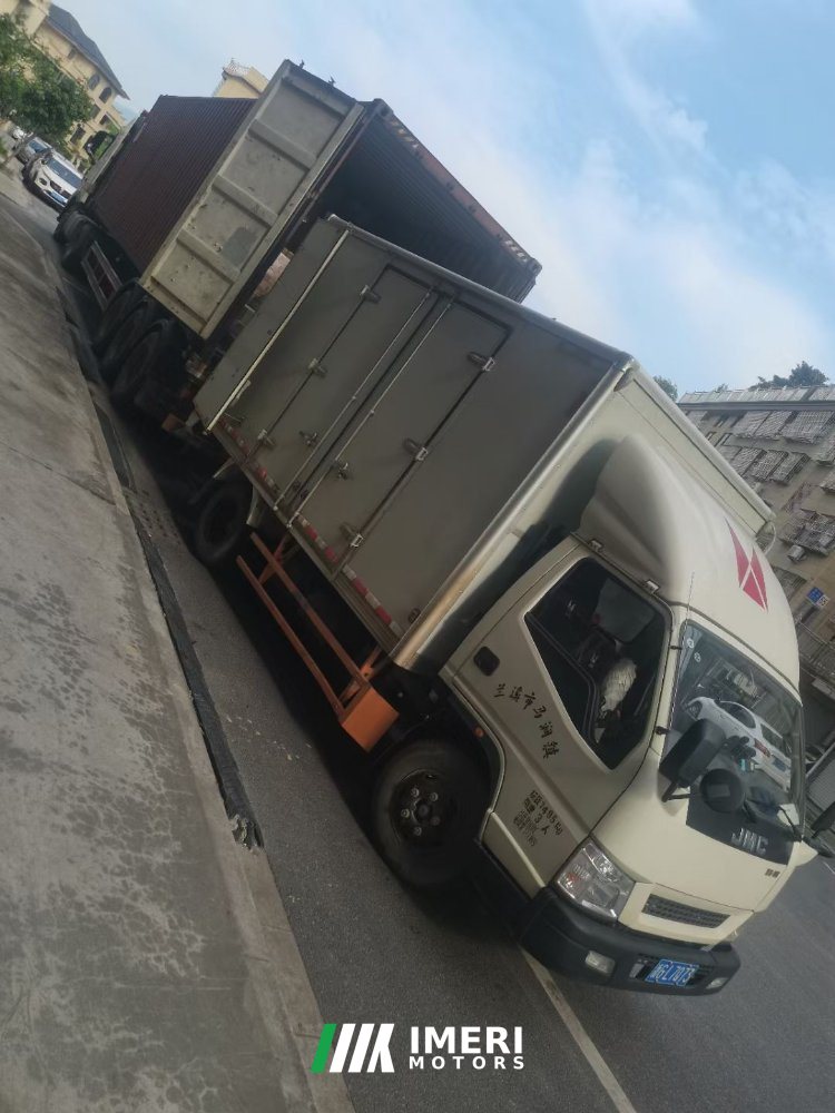 2021 JMC 116 hp 4X2 4.07 m