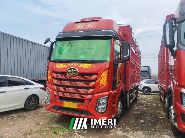 2024 FAW Jiefang J6G 320 hp 4X2 6.75 m
