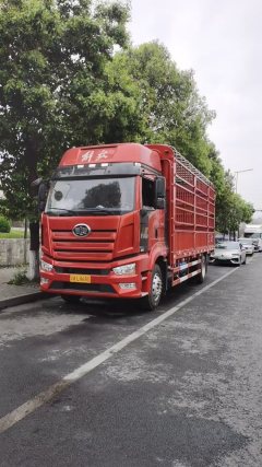 FAW Jiefang J6L 320 hp 4X2 6.8 m - фото 2