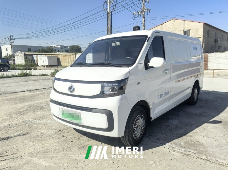 2025 Changan EM80