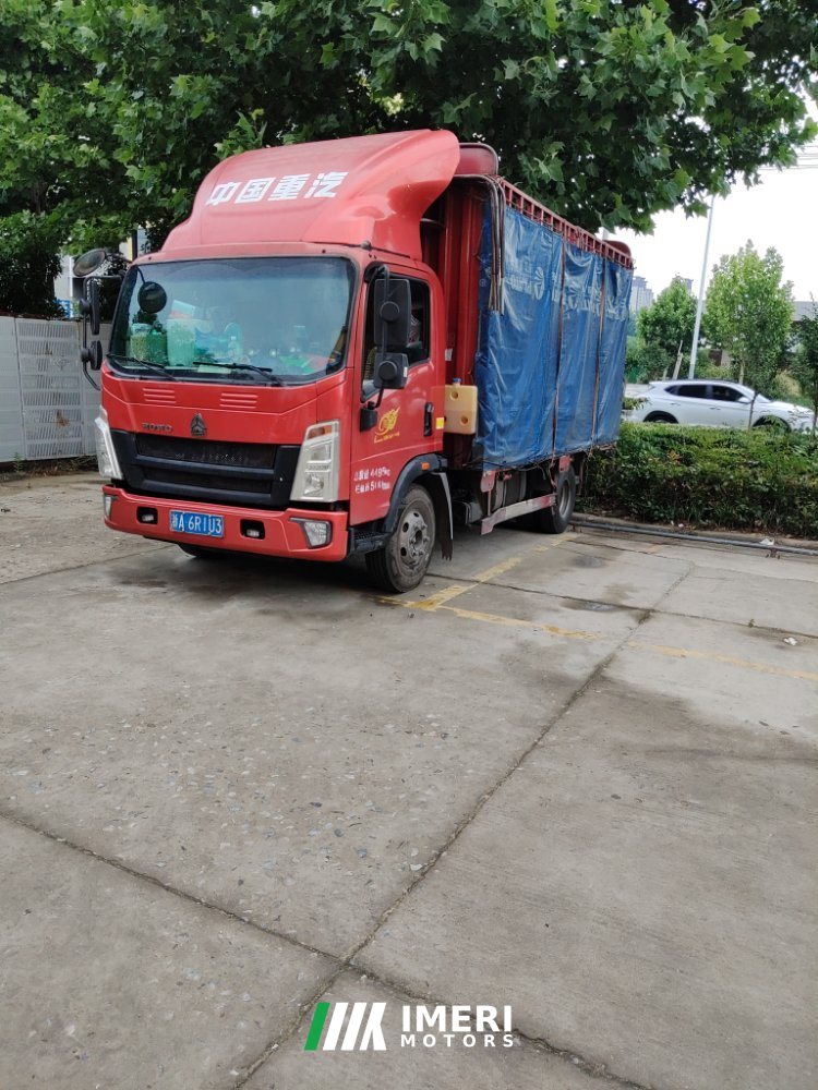 SINOTRUK HOWO Light Duty Truck Hanjiang 156 hp 4X2 4.15 m - грузовик из Китая
