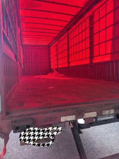 Dongfeng Liuzhou Chenglong H5 320 hp 4X2 9.6 m - фото 1