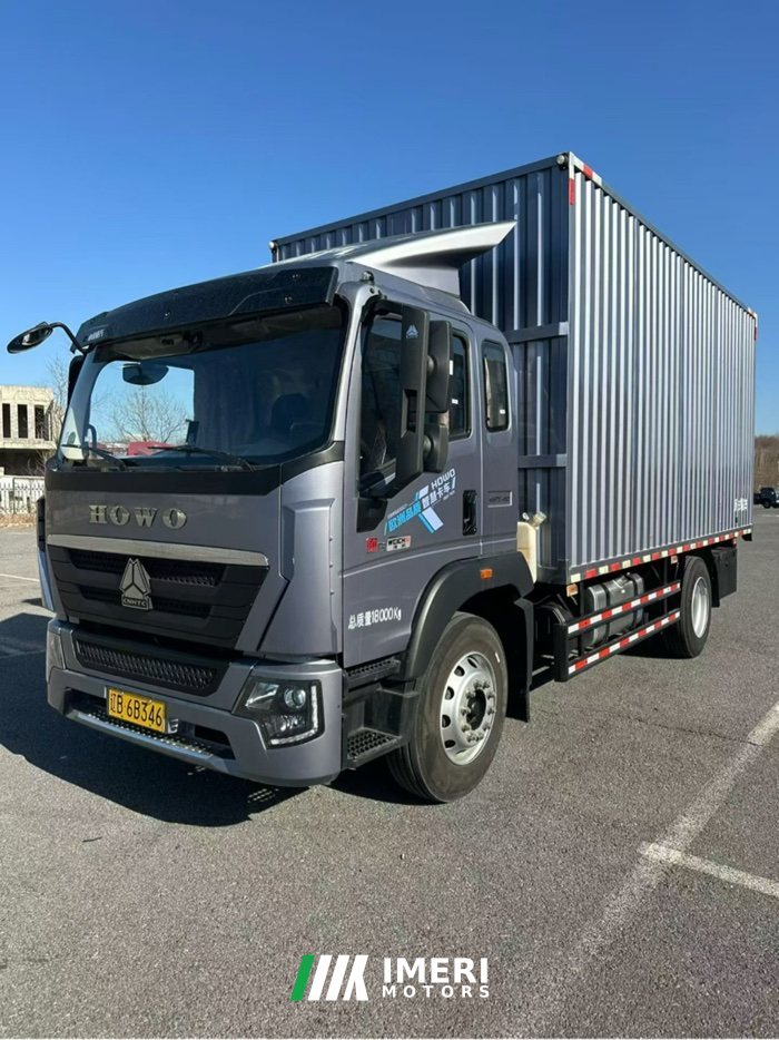 Sinotruk HOWO TX7 240 hp 4X2 5.4 m - грузовик из Китая