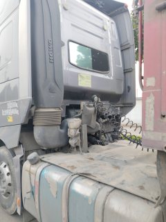 Sinotruk HOWO TH7 510 hp 6X4 - фото 9