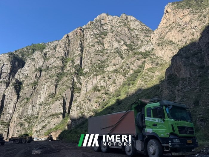 Dongfeng Tianlong KC 450 hp 8X4 6.8 m - грузовик из Китая