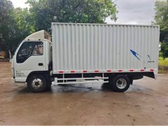 Qingling Isuzu 100P 98 hp 4X2 4.25 m - фото 1