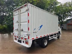 Qingling Isuzu 100P 98 hp 4X2 4.25 m - фото 10