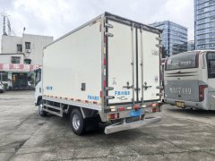 Qingling Isuzu KV100 120 hp 4X2 4.2 m - фото 4