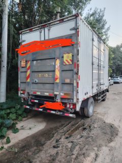 Shacman X9 150 hp 4X2 4.2 m - фото 4