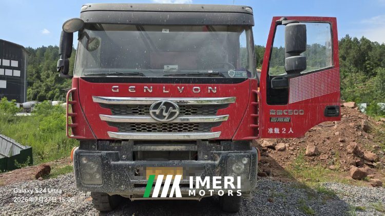 2020 SAIC Hongyan Genlyon 450 hp 8X4 8 m