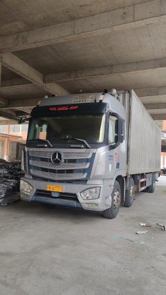 Foton Auman ETX 270 hp 4X2 9.53 m - фото 3
