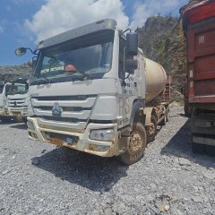 Sinotruk HOWO HOWO-7 380 hp 8X4 - фото 3