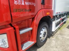 FAW Jiefang JH6 350 hp 4X2 6.8 m - фото 4