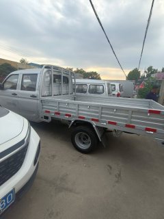 Wuling Rongguang New Cabin 136 hp 4X2 2.6 m - фото 1