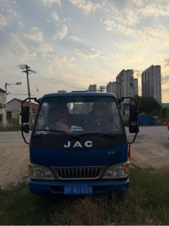 JAC 160 hp 4X2 6.5 m - фото 4