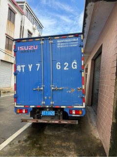 Jiangxi Isuzu EC pro 143 hp 4X2 4.2 m - фото 3