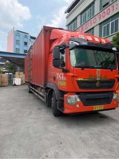 Sinotruk HOWO TX7 PRO 290 hp 4X2 9.6 m - фото 2