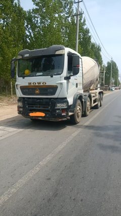 Sinotruk HOWO TX7 340 hp 8X4 - фото 1