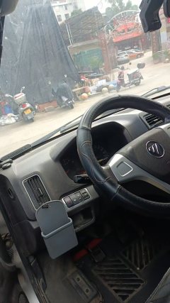 Foton Xiangling V3 143 hp 4X2 3.7 m - фото 4