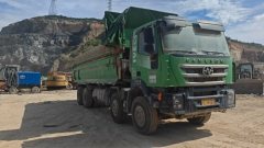 SAIC Hongyan Genlyon 450 hp 8X4 9.5 m - фото 2