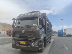 Sinotruk Hohan J5G 240 hp 4X2 6.75 m - фото 1