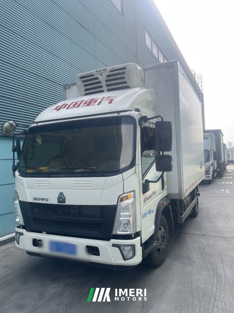 SINOTRUK HOWO Light Duty Truck Hanjiang 160 hp 4X2 4.08 m - грузовик из Китая