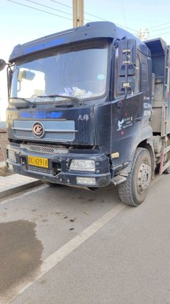 Dongfeng D3 245 hp 6X2 4.8 m - фото 1