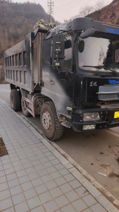 Dongfeng D3 245 hp 6X2 4.8 m - фото 2