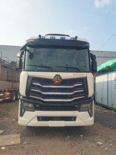Sinotruk HOWO Max 290 hp 4X2 9.6 m - фото 2