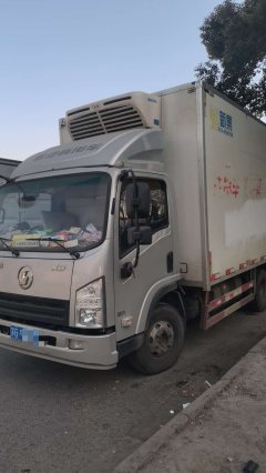 Shacman X9 160 hp 4X2 4.2 m - фото 3