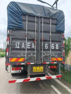 FAW Jiefang J6L 240 hp 4X2 6.8 m - фото 5