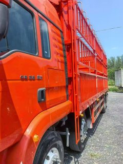 Sinotruk Sitrak G5 350 hp 6X2 7.8 m - фото 7