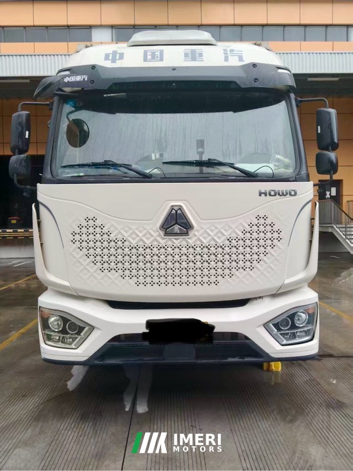 Sinotruk HOWO MATE 240 hp 4X2 9.65 m - грузовик из Китая