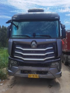 Sinotruk HOWO TS7 590 hp 6X4 - фото 2