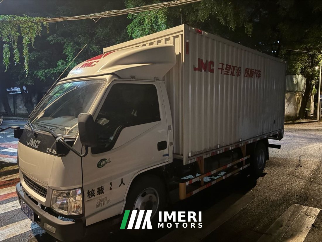 JMC 136 hp 4X2 4.2 m - грузовик из Китая