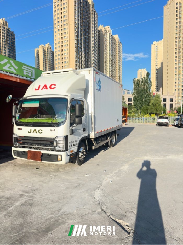2023 JAC Shuailing S7 156 hp 4X2 4.2 m