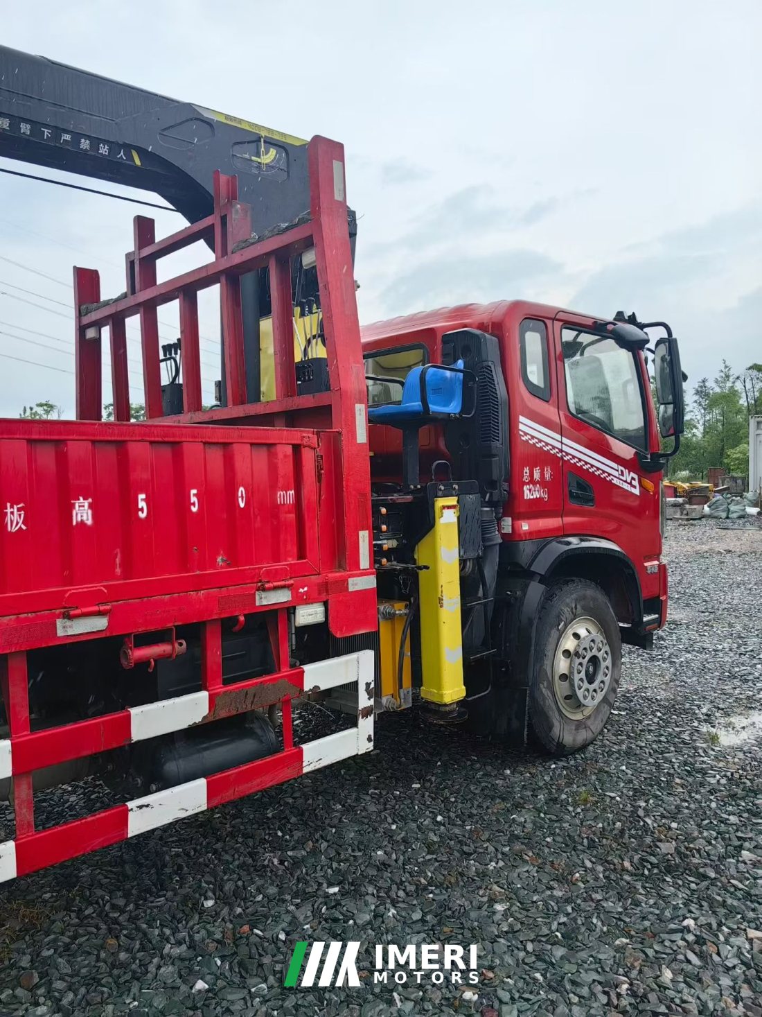 Dongfeng D17 220 hp 4X2 4.5 m - грузовик из Китая