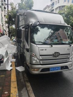 FAW Jiefang Lestar 170 hp 4X2 4.2 m - фото 2
